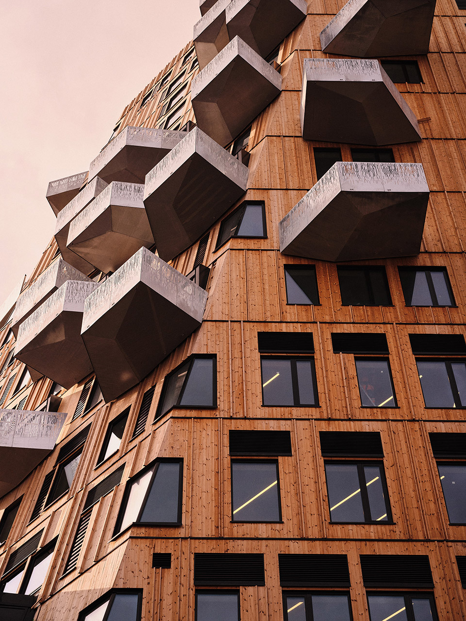 oslo new mixed use building by snohetta