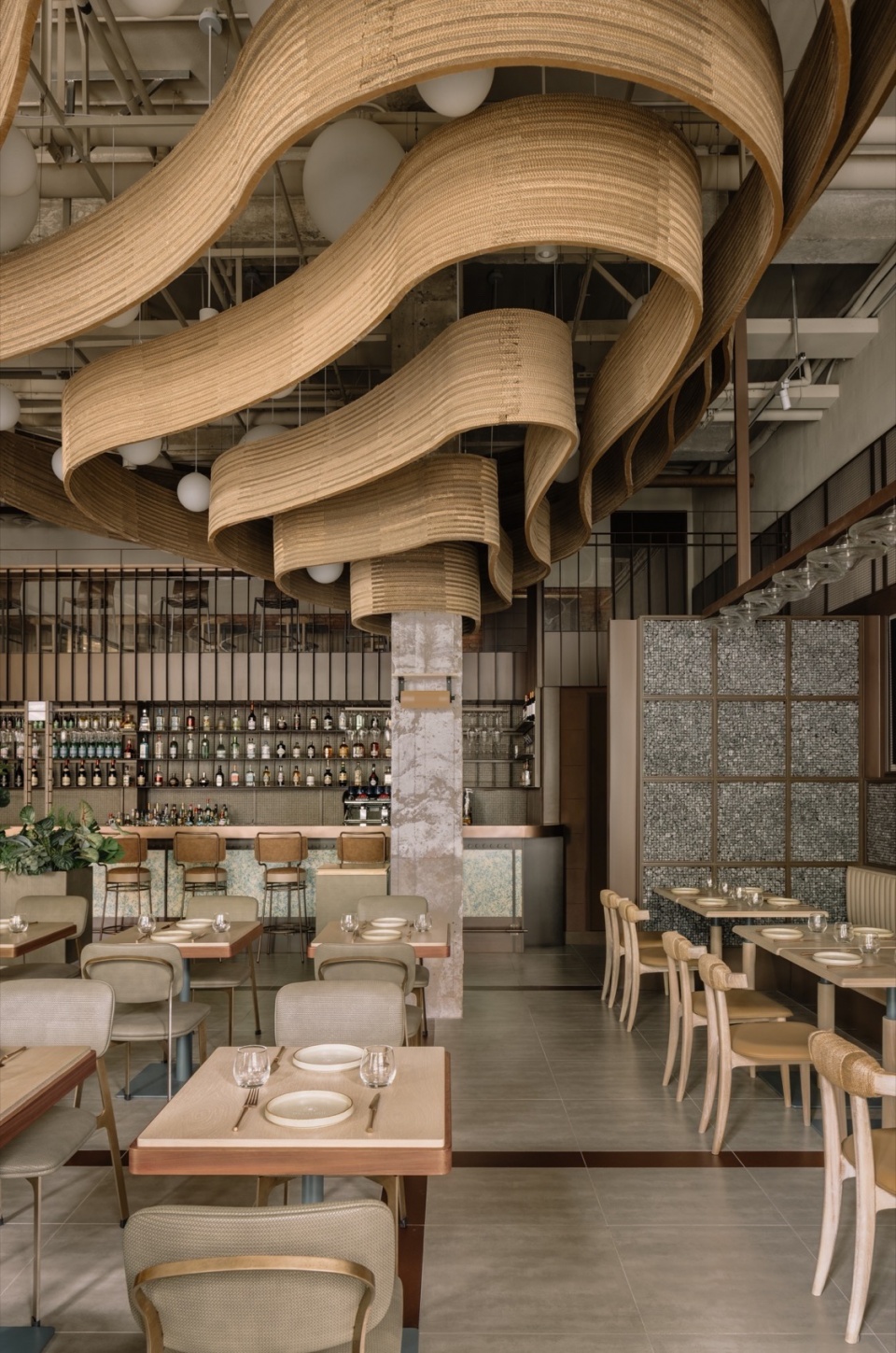 halation bistro by roomoo