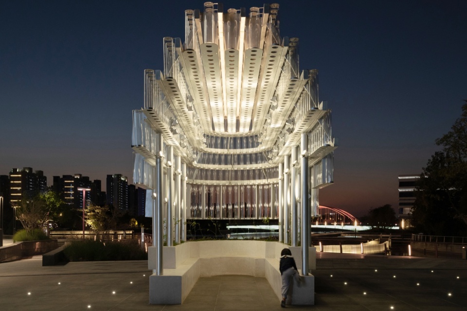 pavilion lucida by deep origin lab
