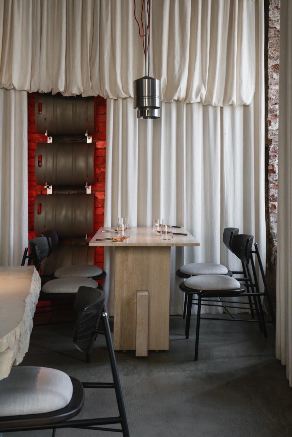 midsummer restaurant by da bureau