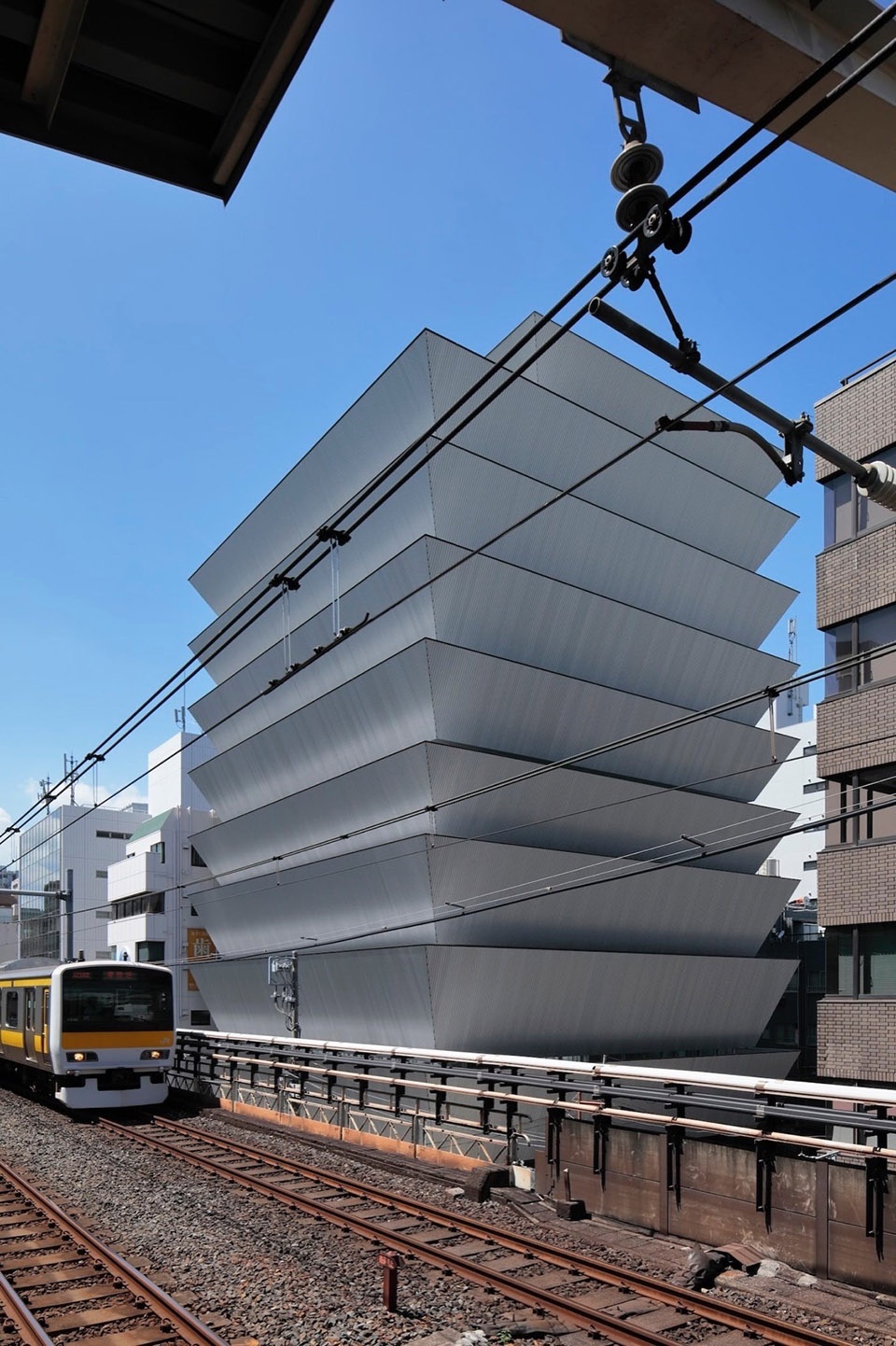 MONOSPINAL Tokyo by Makoto Yamaguchi Design 452024
