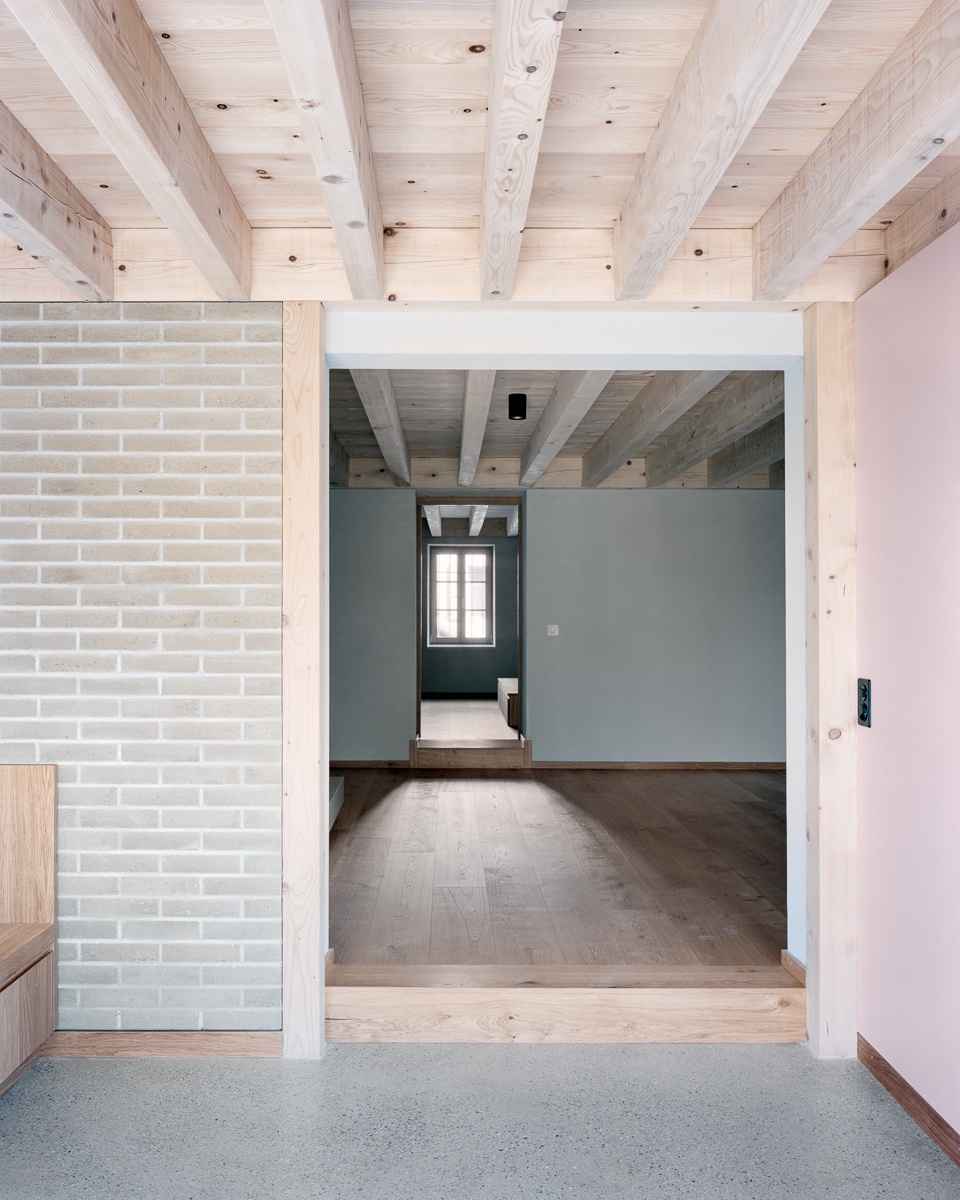 house in la capite vesenaz by lacroix chessex
