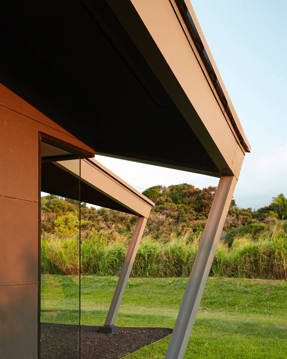 kauhikoa core house by saw