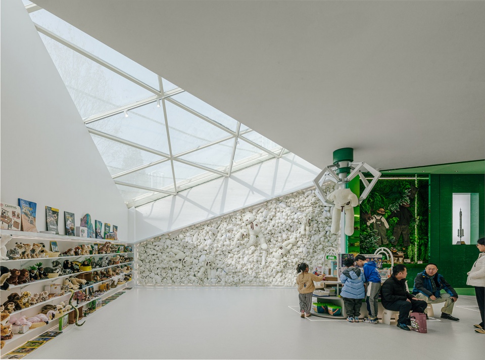 dotsss childrens museum by dl atelier