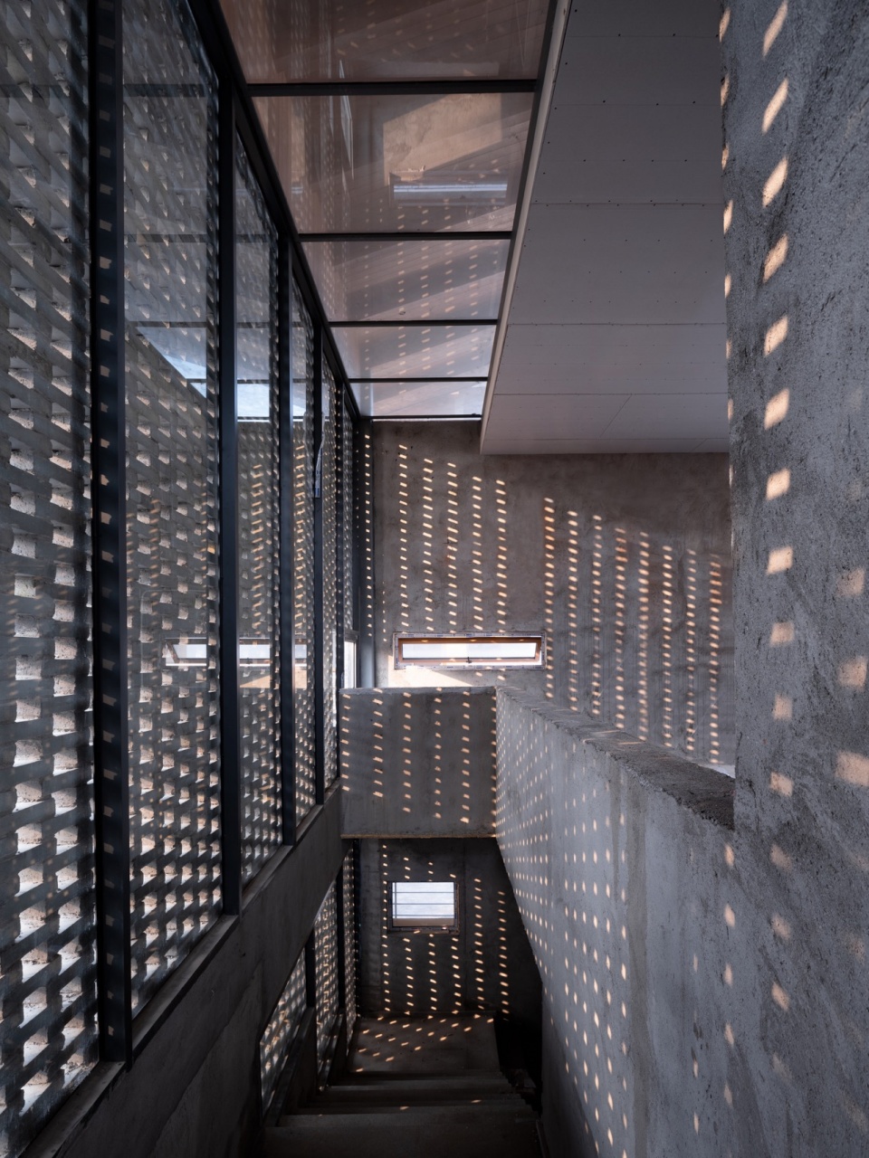 Party and Public Center of Longnan Village by Sens Architects
