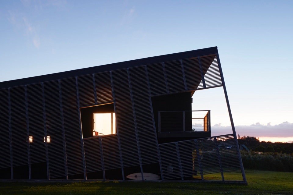kauhikoa core house by saw
