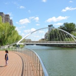 北京亮马河滨水景观廊道 / AECOM