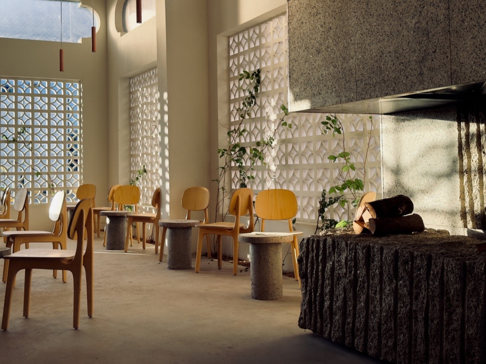 camel step coffee roasters shop hail by faris alosaimi