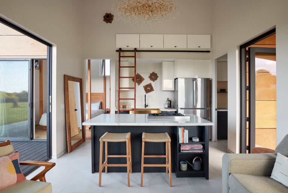 kauhikoa core house by saw