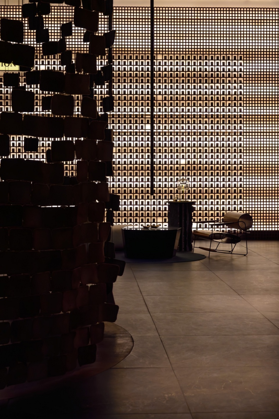 lobby de hotel azur by estudio montevideo