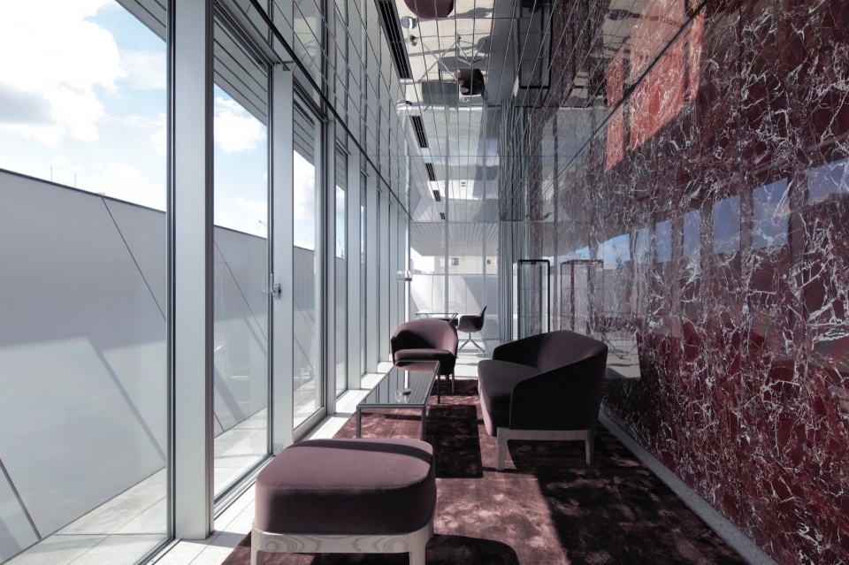 MONOSPINAL Tokyo by Makoto Yamaguchi Design 452024