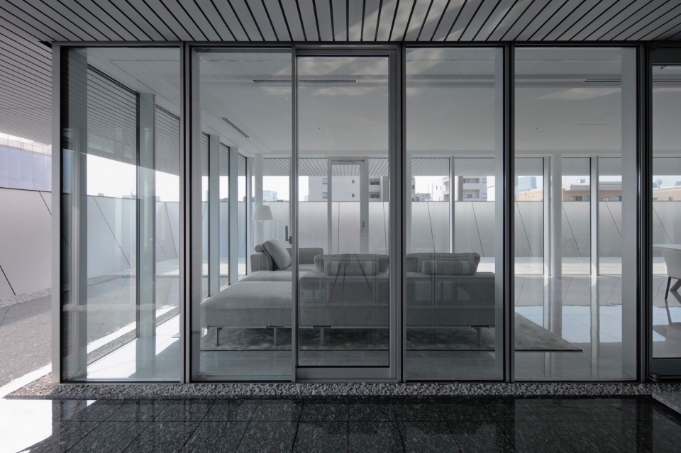 MONOSPINAL Tokyo by Makoto Yamaguchi Design 452024