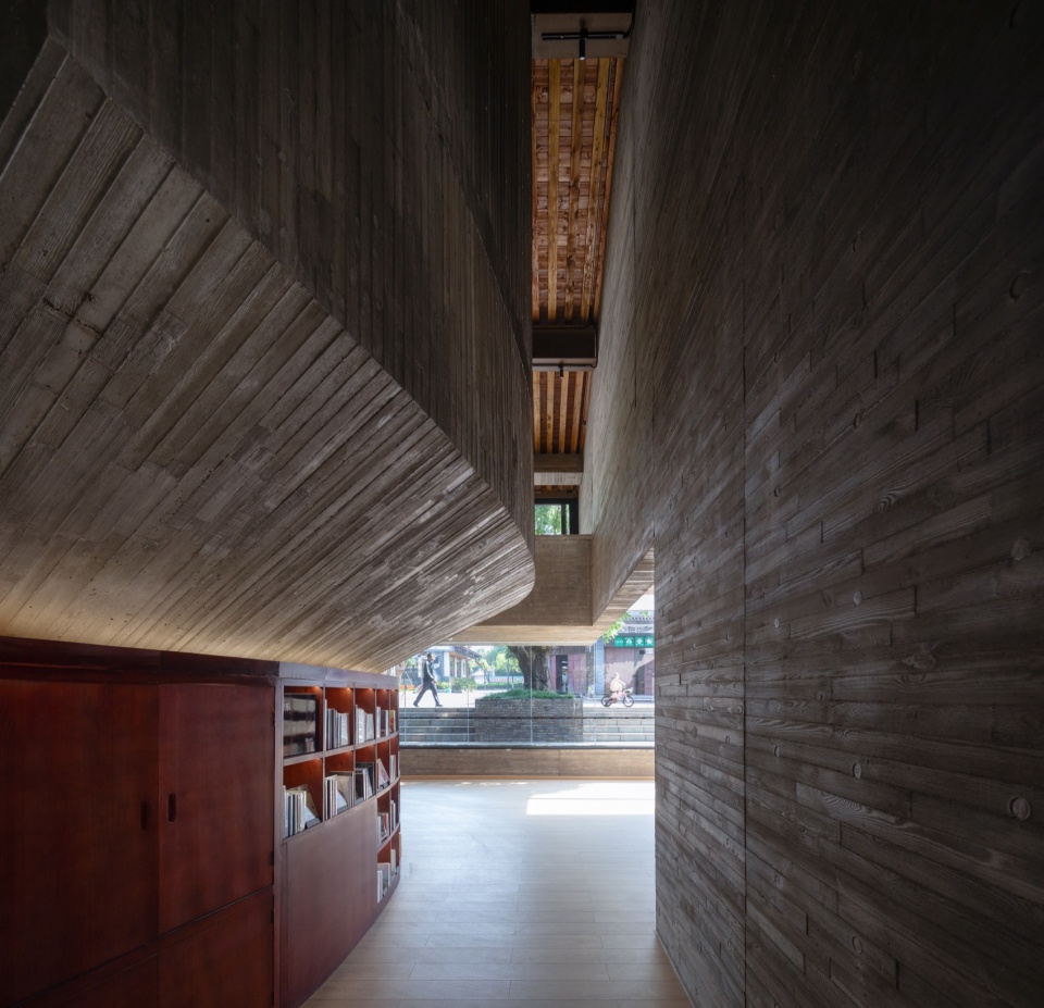 缝隙空间 In between space ©存在建筑 建筑摄影 Arch Exist Photography