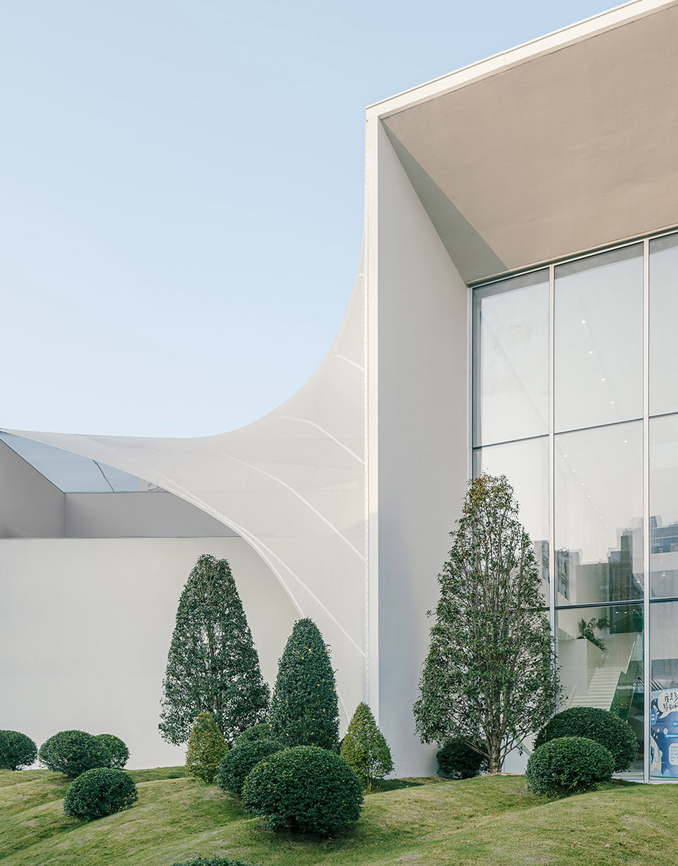 dotsss childrens museum by dl atelier
