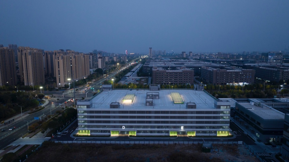 MAT 歌尔停车楼 园区关系 parking box goer optics parking building by mat office