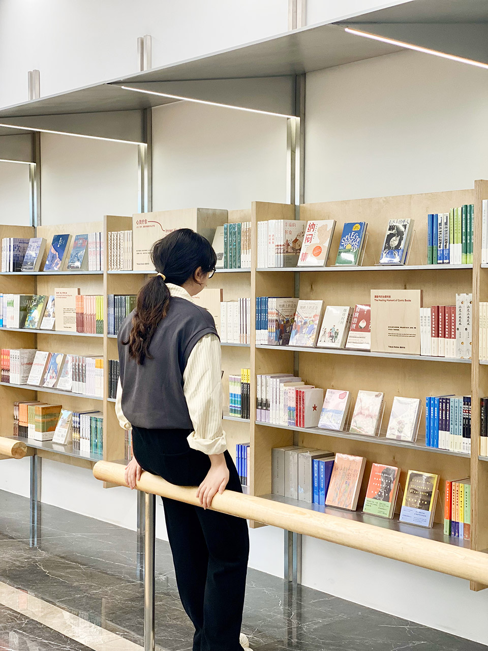t book station by atelier yoo