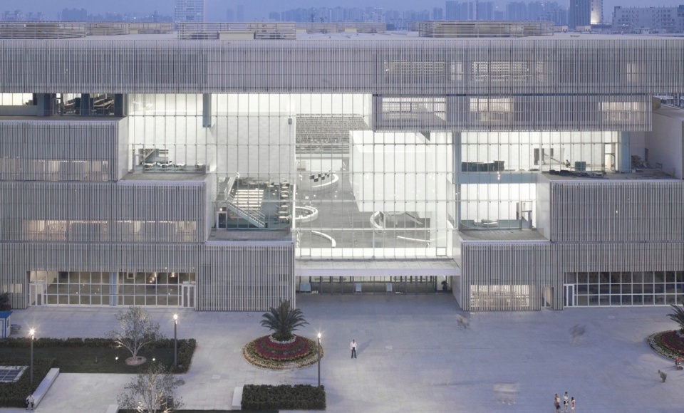 Tianjin Library by Riken Yamamoto