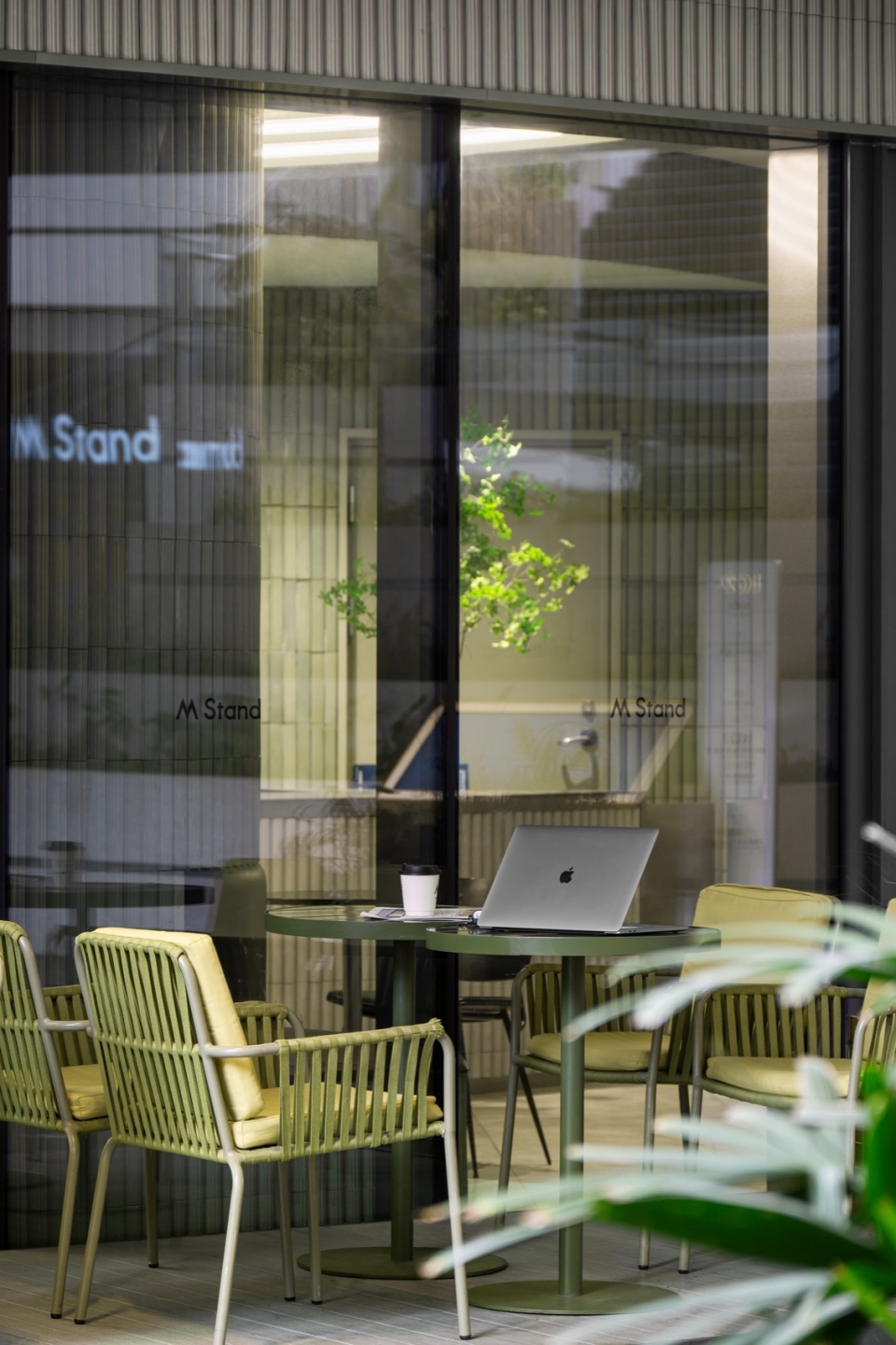 M Stand上海苏河湾万象天地店 另外建筑