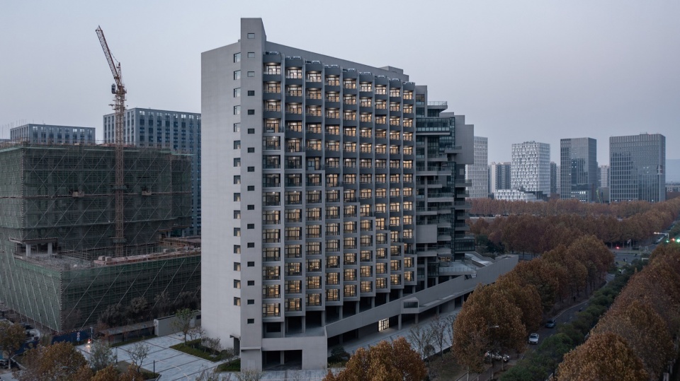 Nanjing Future Tech City Talent Apartment by Rong Zhaohui Studio ZRADI