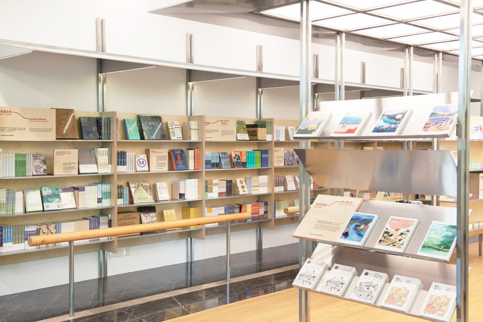 t book station by atelier yoo