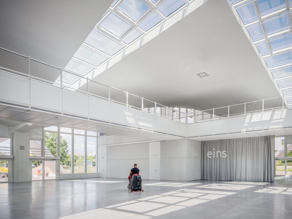 Hyparschale Magdeburg Reopened
