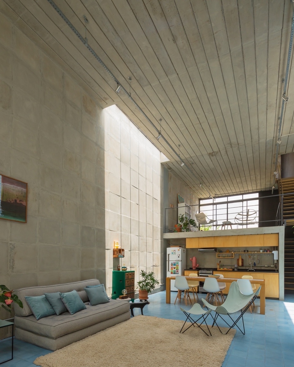 House In Pinheiros by 23 SUL