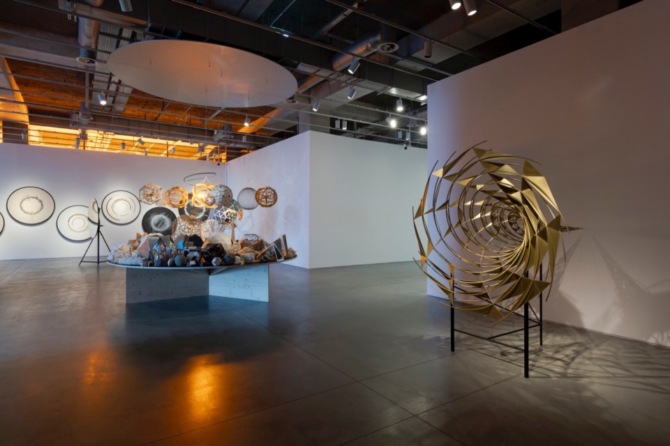 your unexpected encounter by olafur eliasson