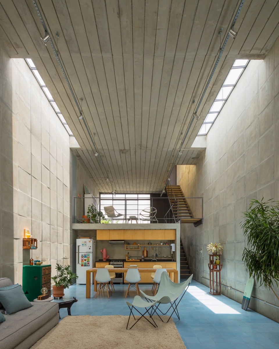 House In Pinheiros by 23 SUL