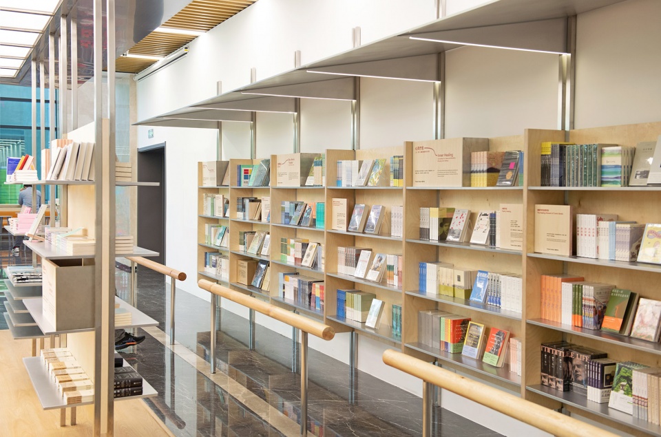 t book station by atelier yoo