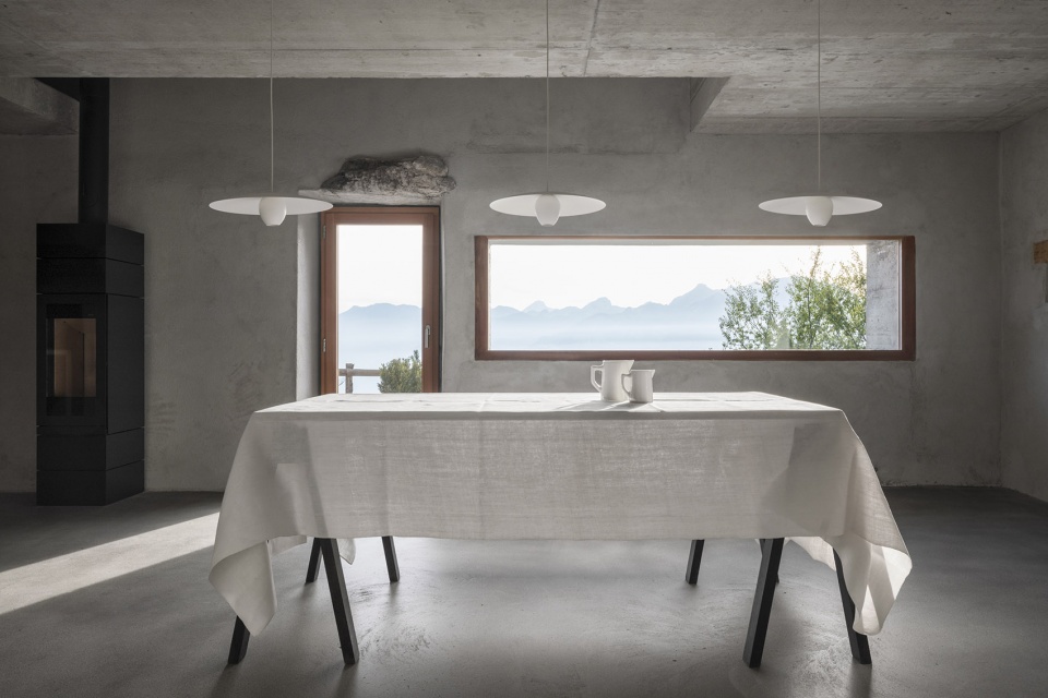alpine chalet cpl by ralph germann architectes