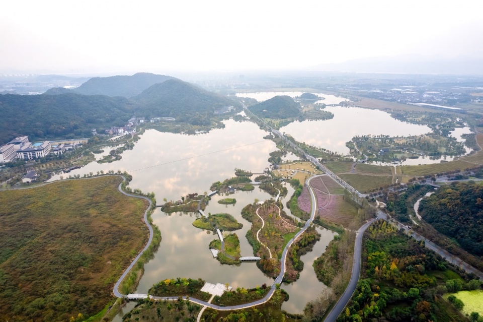 ecological restoration of tongjian lake park