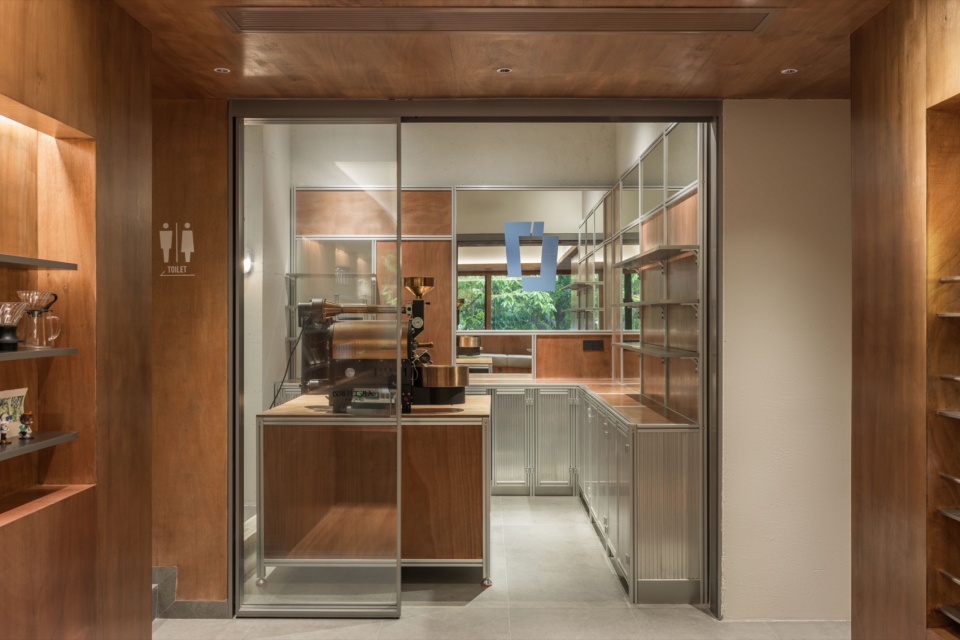 lotta anju bowen store by ruhaus studio