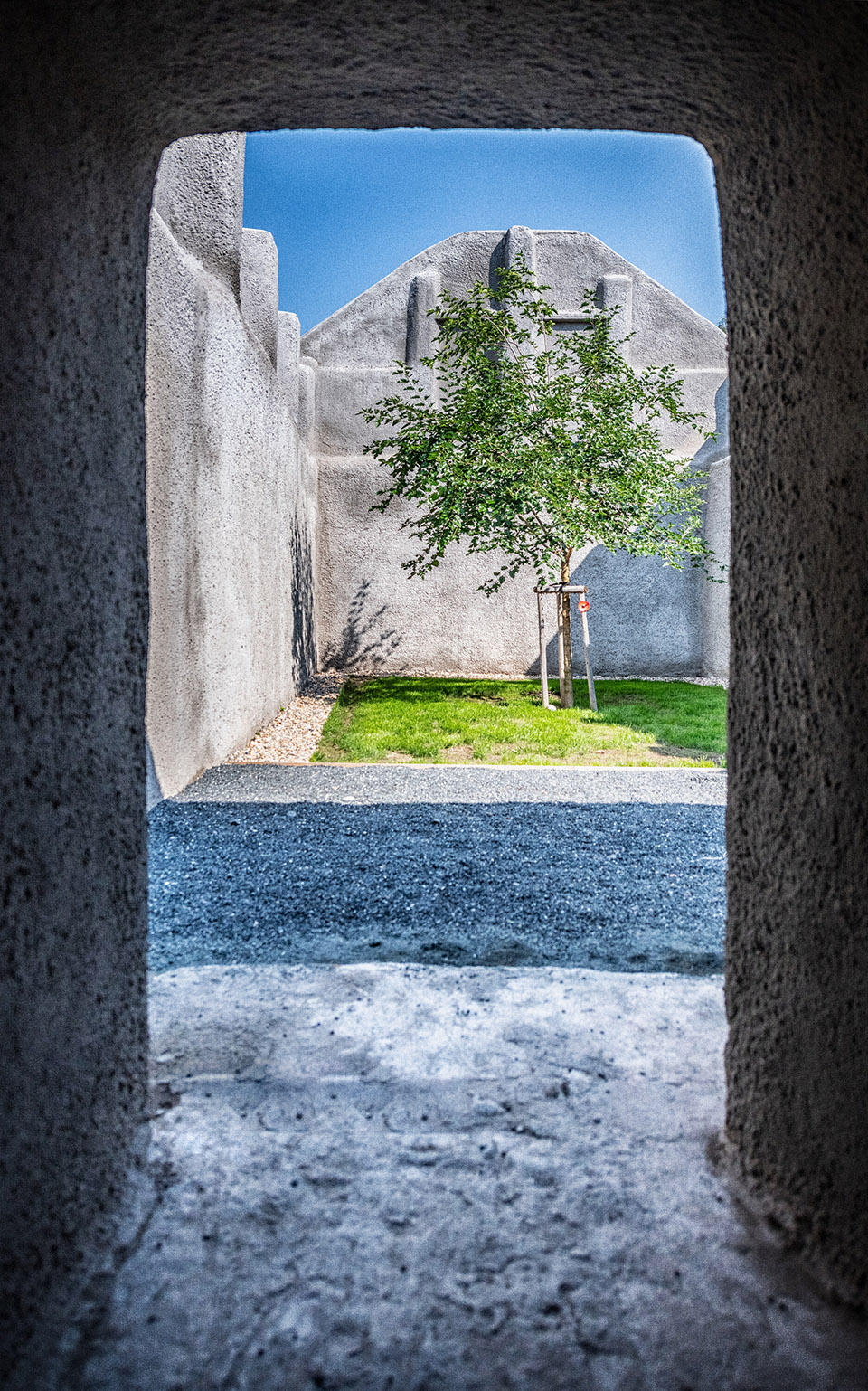three resistance movements memorial by ixa