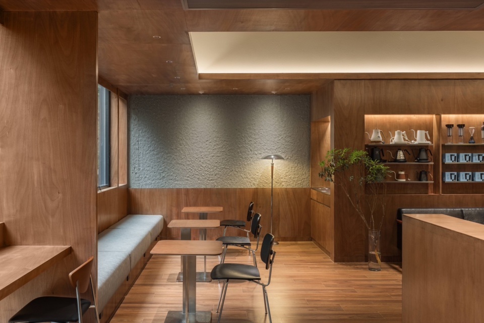 lotta anju bowen store by ruhaus studio