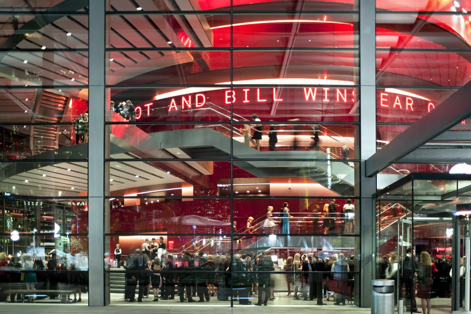 winspear opera house by foster partners