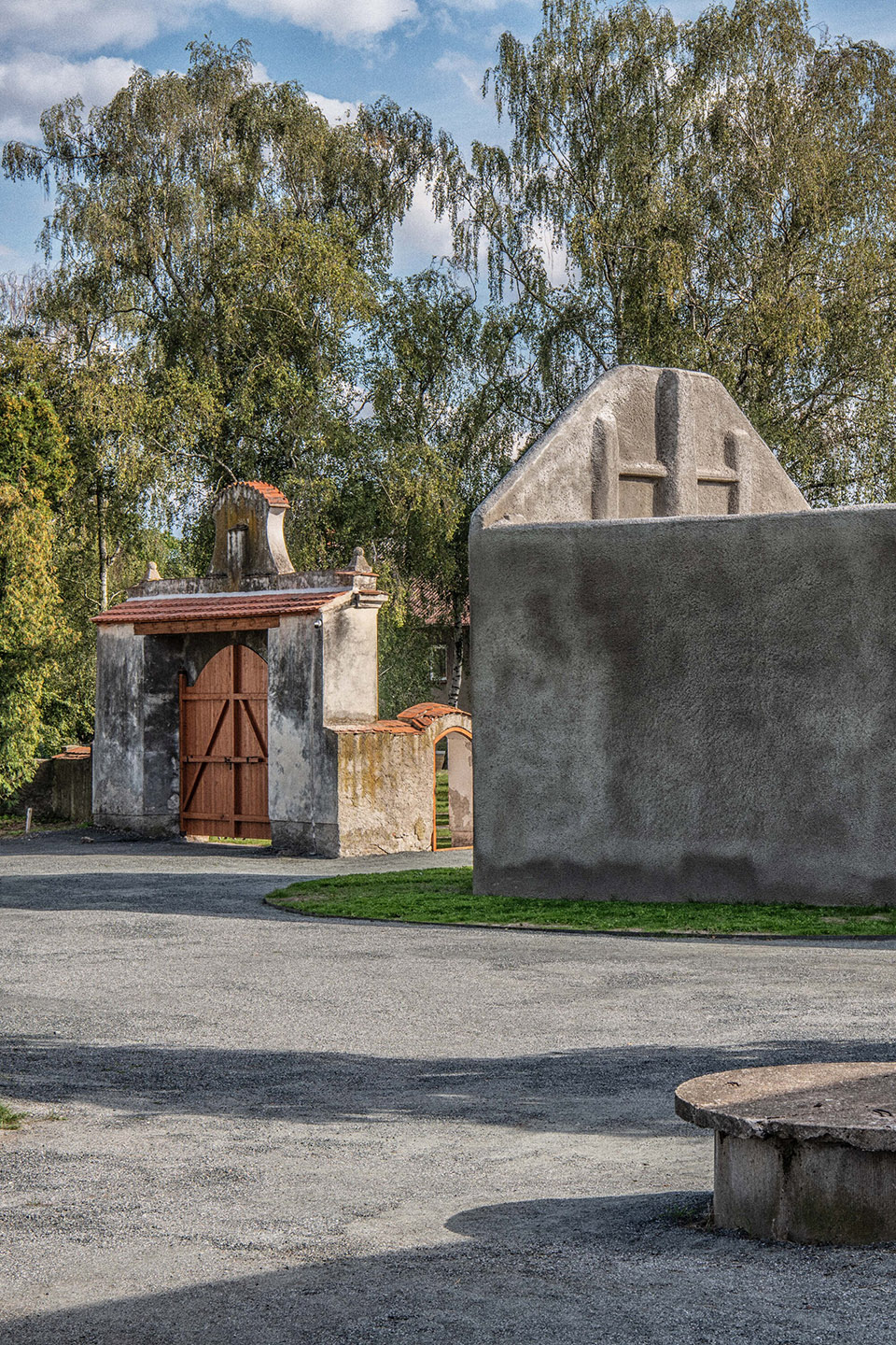 three resistance movements memorial by ixa