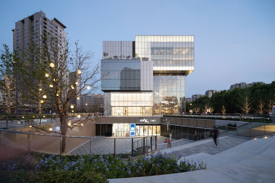 the mixc hefei baohe by percent landscape design studio