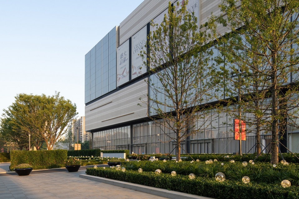 the mixc hefei baohe by percent landscape design studio
