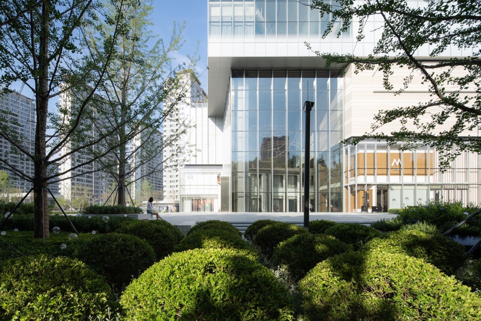 the mixc hefei baohe by percent landscape design studio