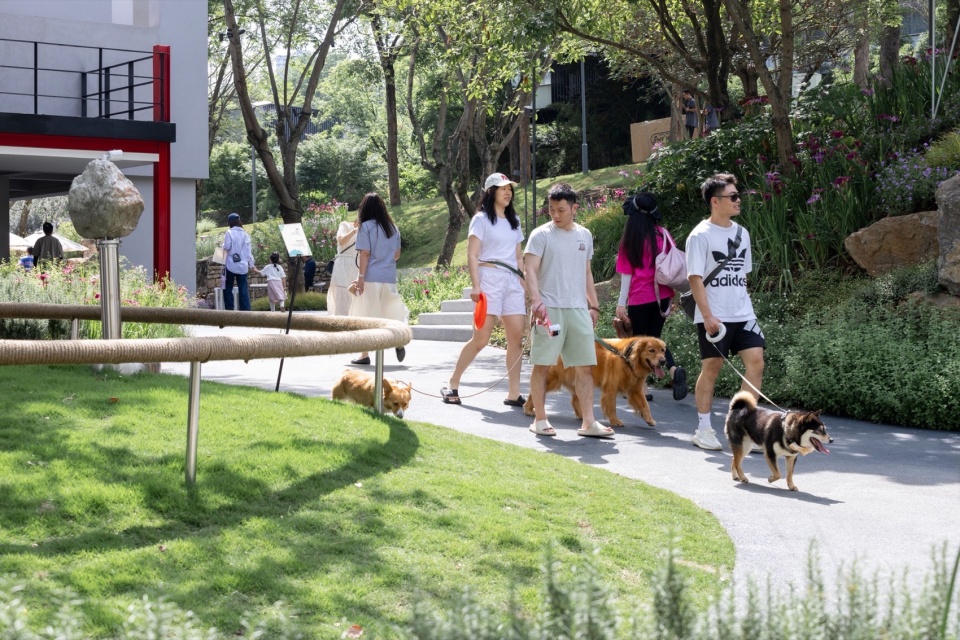 cpis new retail cluster landscape design by yudao landscape design