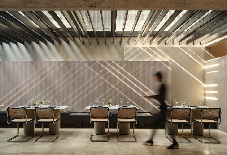 shy table restaurant China by Studio8 Architects