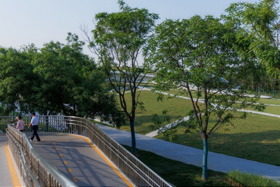 zhongguancun international innovation center landscape design by s p i design