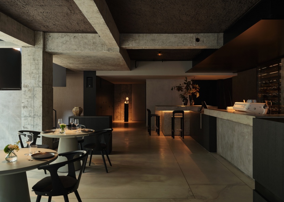 shy table restaurant China by Studio8 Architects