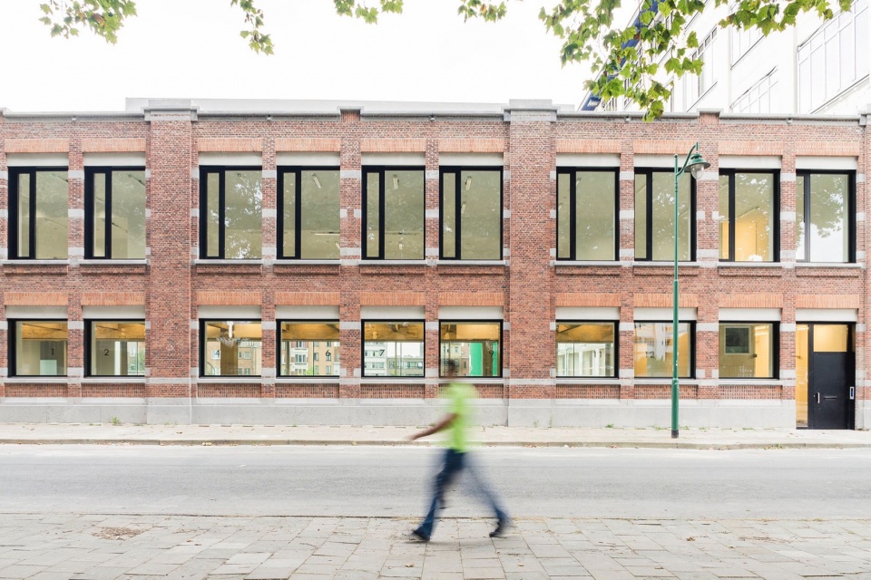 Charles Malis by LD2 architecture Stephanie Willocx Architecte MAMOUT architectes g6i