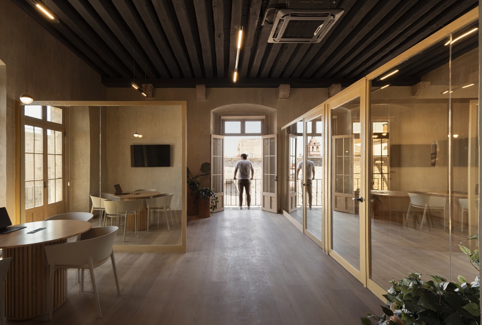 GO headquarter by FMA