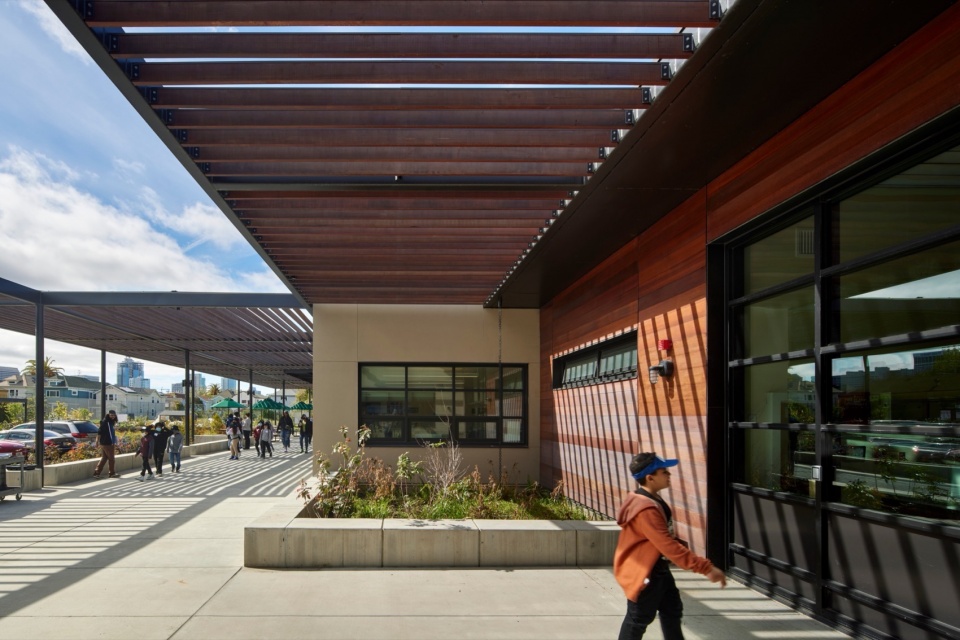 Oakland Unified School District by CAW Architects