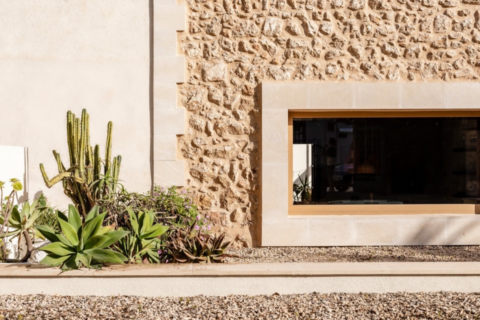 Sa Taronja by BEEF ARCHITEKTI