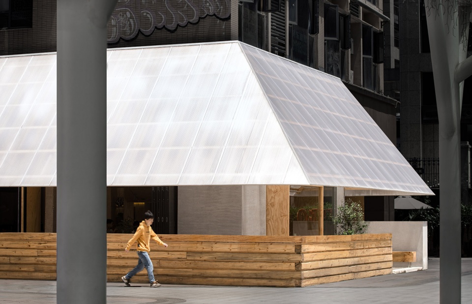 lighting house by young design