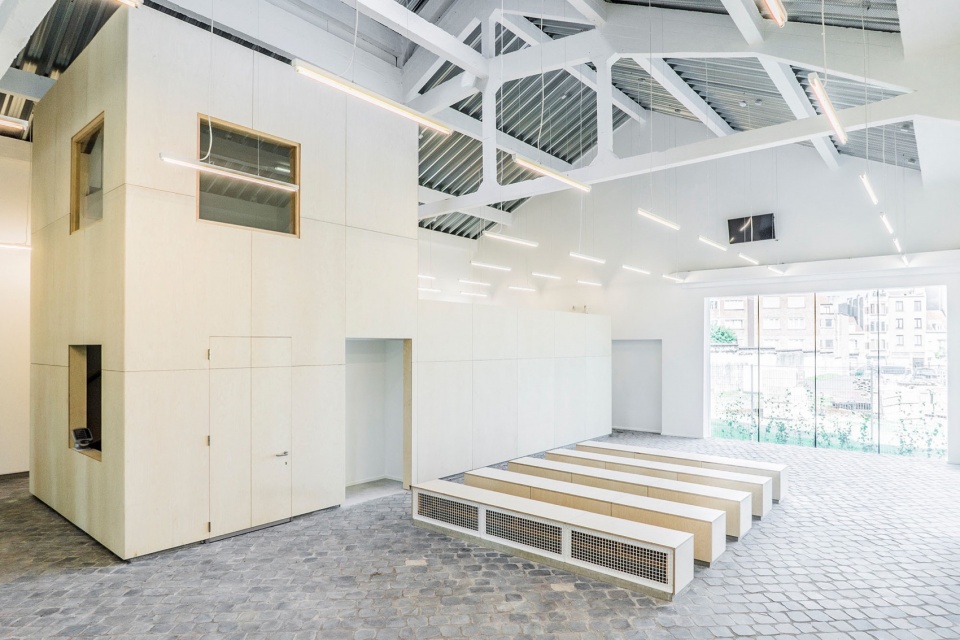 Charles Malis by LD2 architecture Stephanie Willocx Architecte MAMOUT architectes