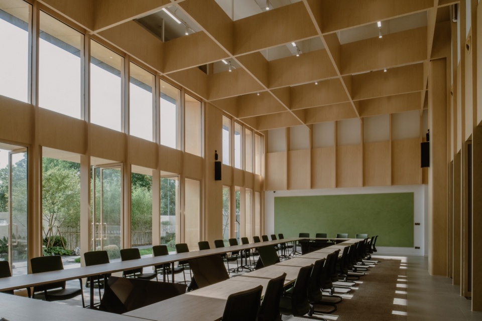 Yanfeng Conference Space